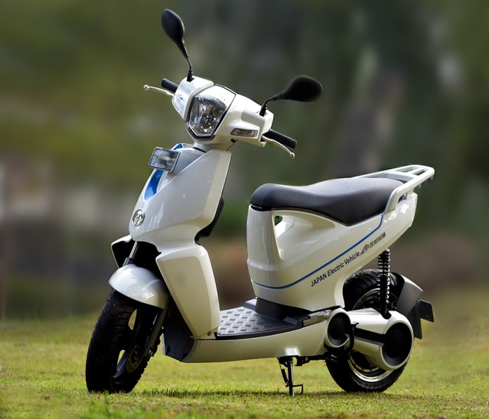 TERRA MOTORS E-SCOOTER A4000I PREMIUM VARIANT